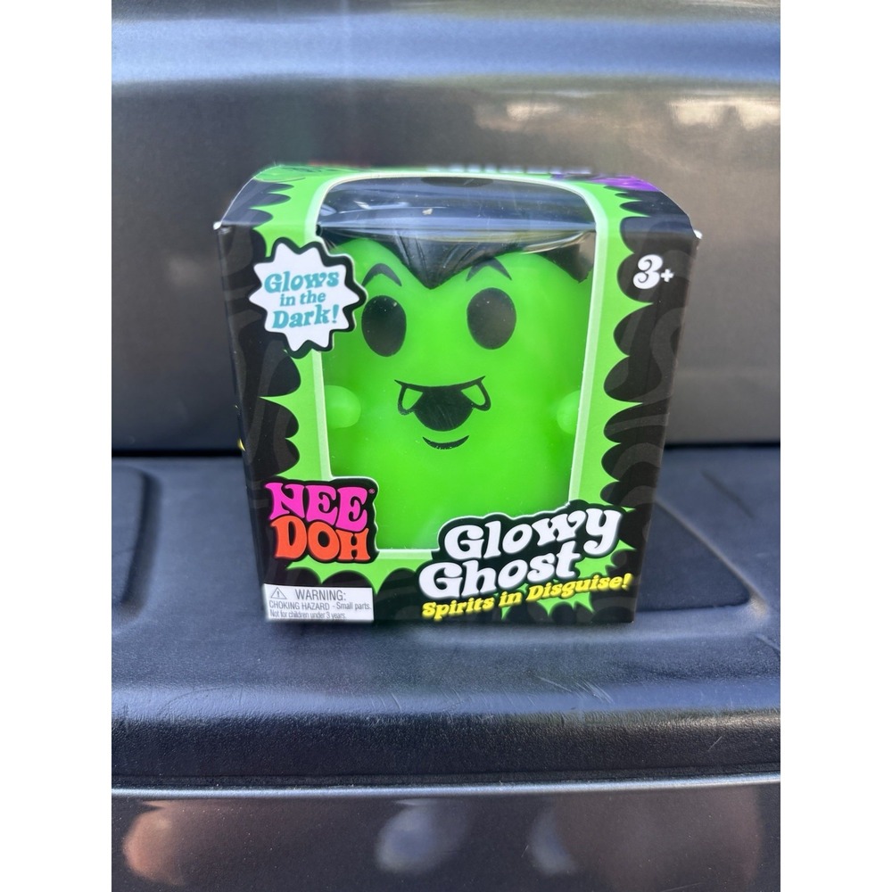 NeeDoh Glowy Ghost Glow in Dark  Halloween DRACULA Schylling